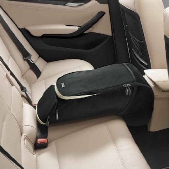 BMW Rear Storage Console Backpack - Picture 8 of 8